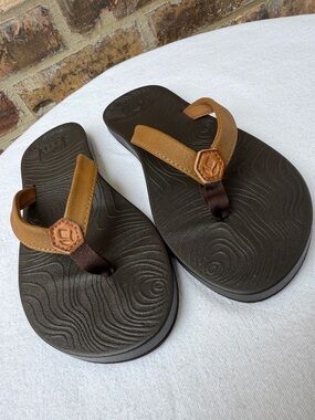Reef Zen Love Sandals Flip Flops Zen Gardens EVA Cushion Women's size 10 EU 41